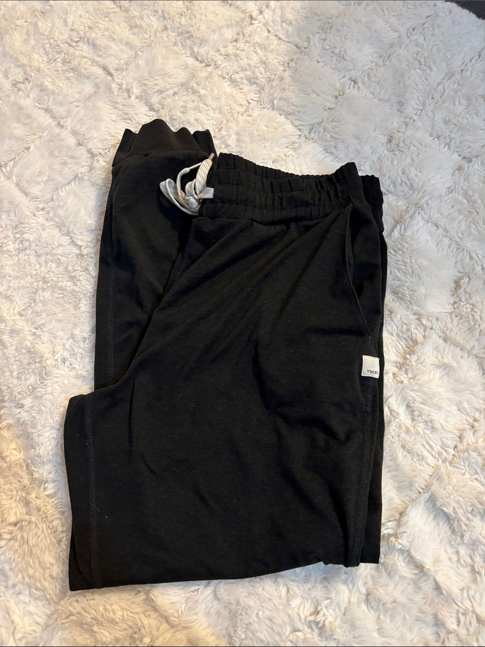 Vuori Women dark charcoal joggers with Drawstring